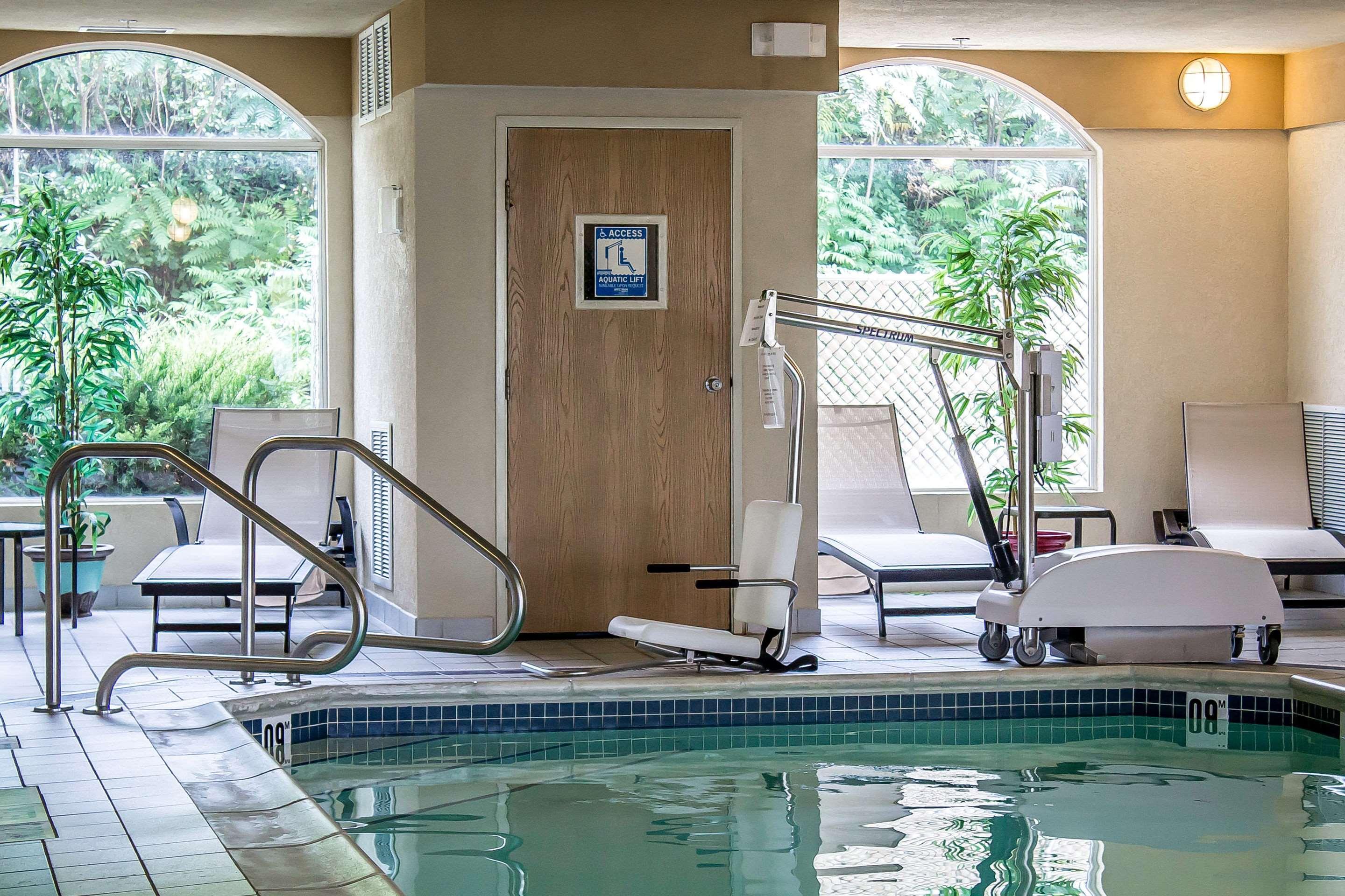 Comfort & Barre - Arena Hotel 2*