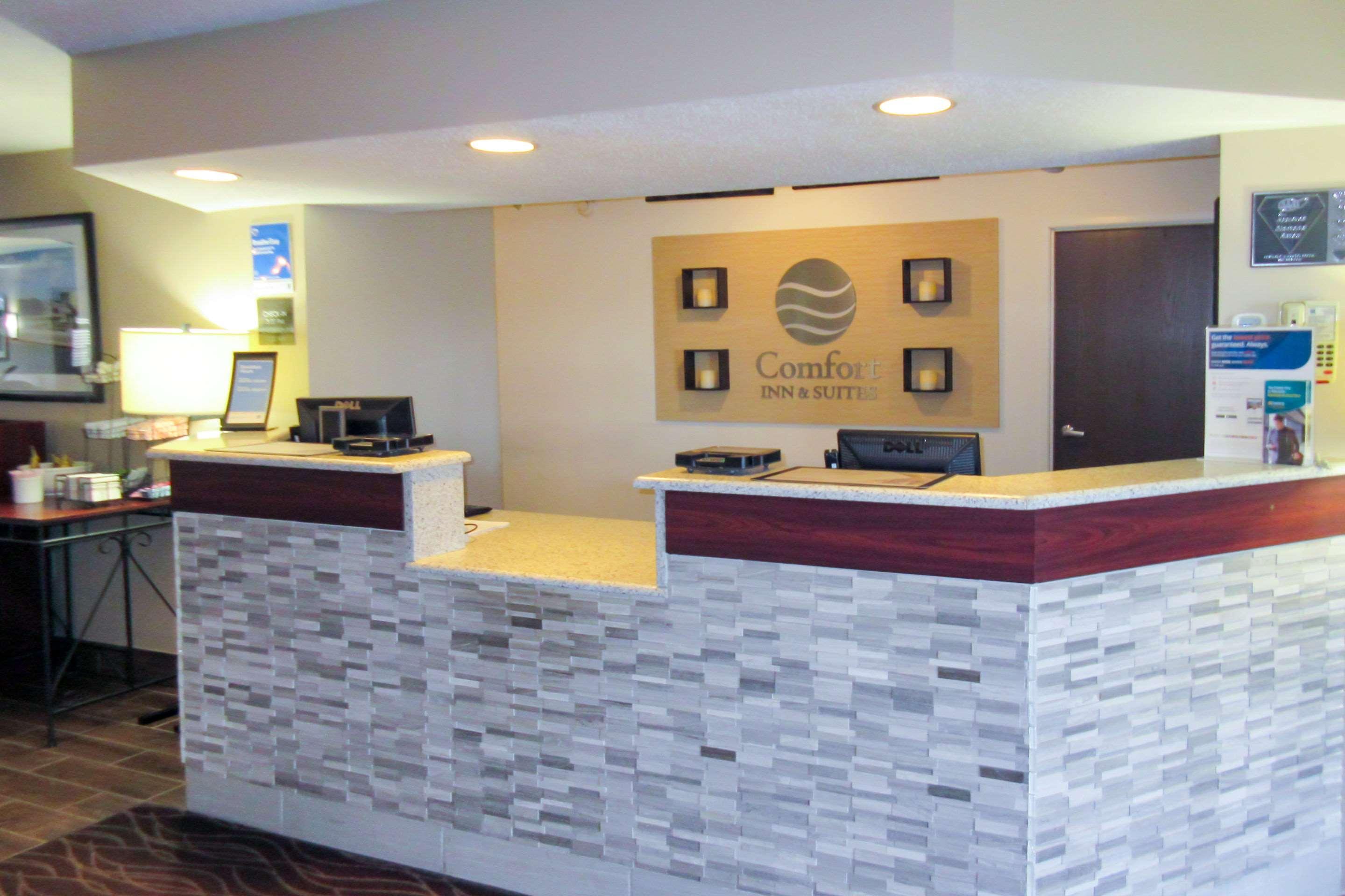 Hotel Comfort & Barre - Arena 2*